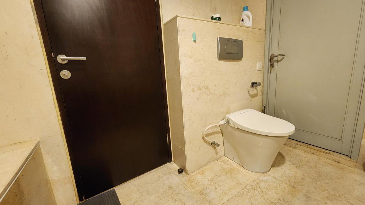 Unforgettable Nights Next To Ascott Sudirman -Min Stay 3 Nights- Джакарта Экстерьер фото