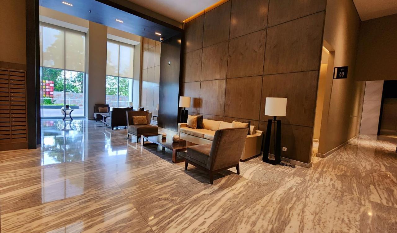 Unforgettable Nights Next To Ascott Sudirman -Min Stay 3 Nights- Джакарта Экстерьер фото
