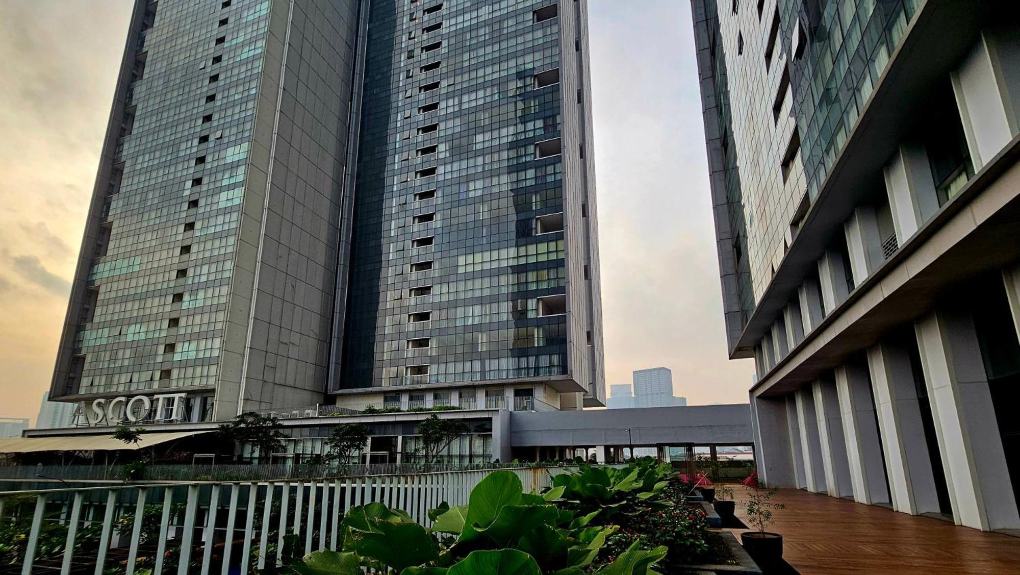 Unforgettable Nights Next To Ascott Sudirman -Min Stay 3 Nights- Джакарта Экстерьер фото